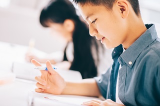 学ぶ習慣を身につける 小学生コース 個別学習のセルモ 学ぶ習慣を身につける 小学生コース 個別学習のセルモ